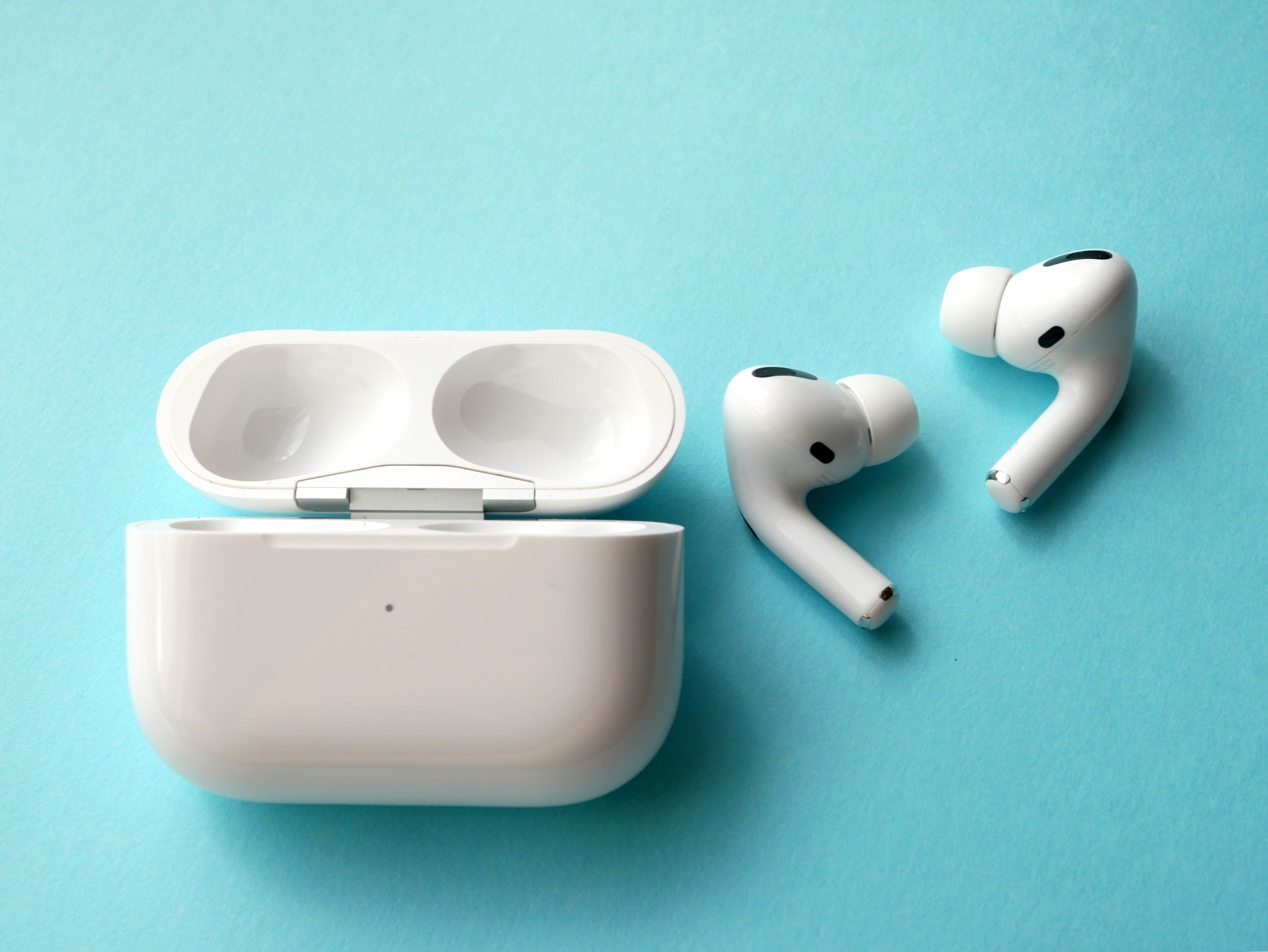 AirPods